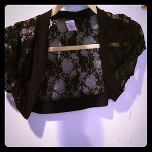 Lace connected shawl